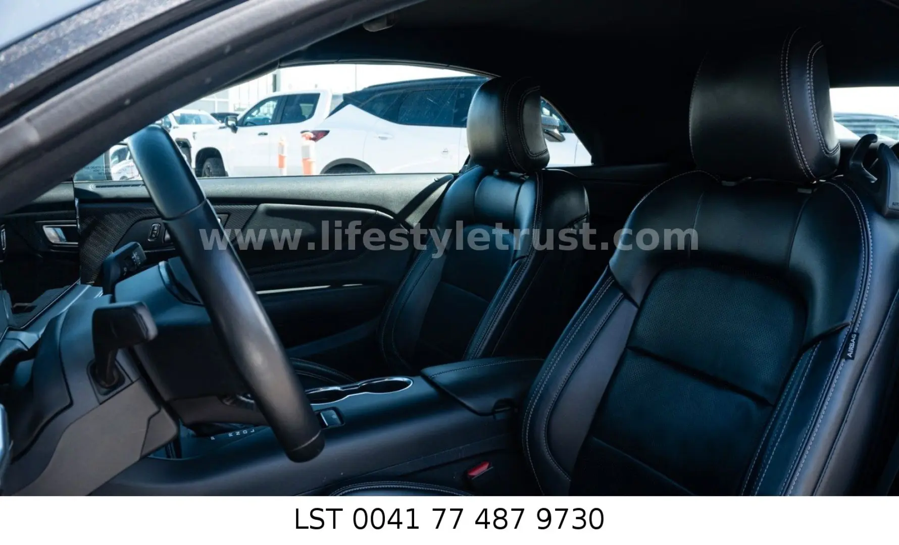 Mustang EcoBoost Premium Cabrio 2.3L € 32.500 T1