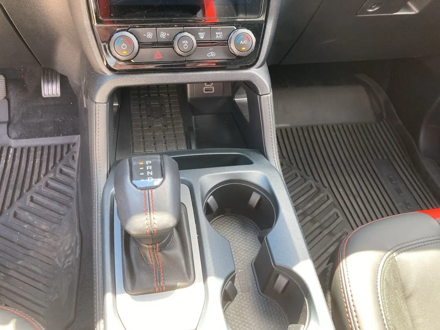 Ranger Raptor e-4WD Doppelkabine V6 el. Rollo