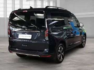 Tourneo Active 1.5 EcoBoost DSG Panorama Navi LE