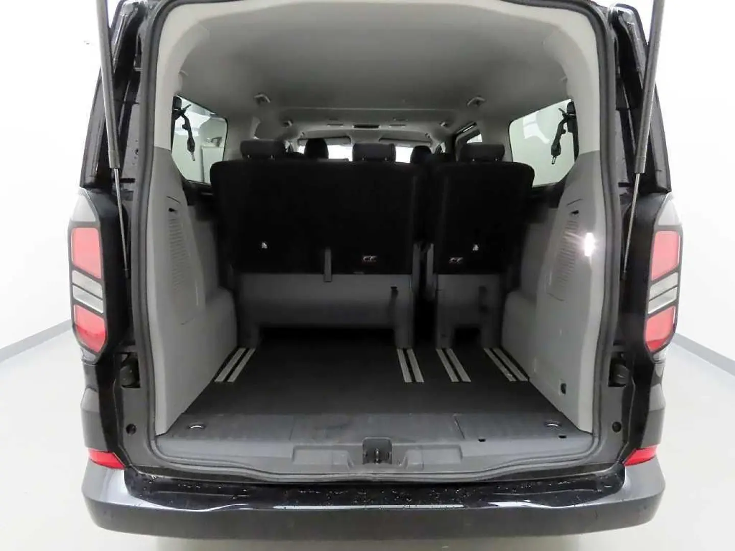 Tourneo Custom 2.0 Aut. 4x4 L2 Titanium (LED)
