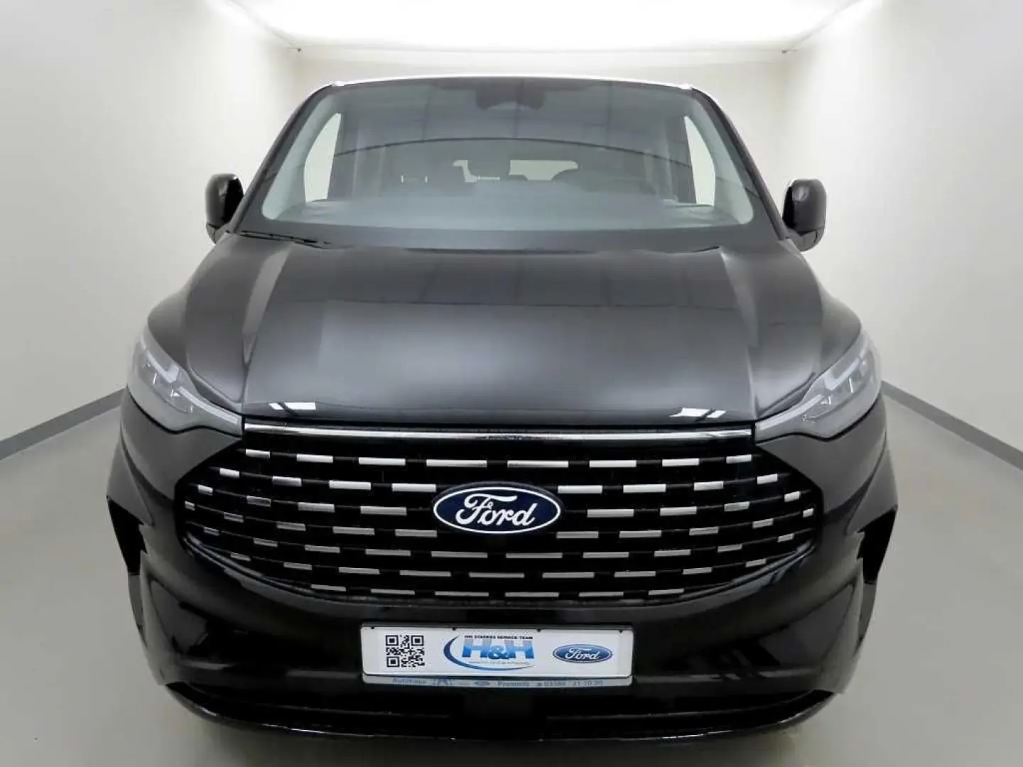 Tourneo Custom 2.0 Aut. 4x4 L2 Titanium (LED)