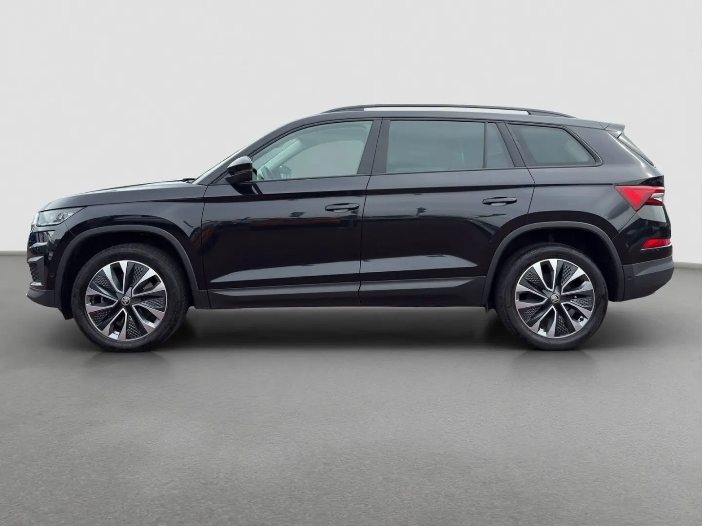 Kodiaq 2.0 TOUR 4X4 AHK LM19 EKLAPPE NAVI SITZHZ