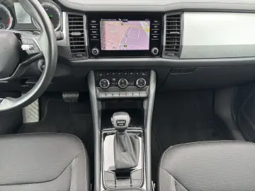 Kodiaq 2.0 TOUR 4X4 AHK LM19 EKLAPPE NAVI SITZHZ