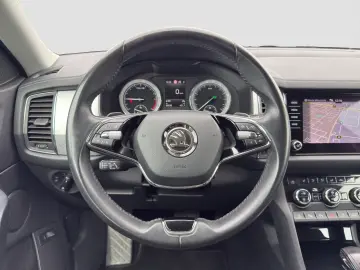 Kodiaq 2.0 TOUR 4X4 AHK LM19 EKLAPPE NAVI SITZHZ