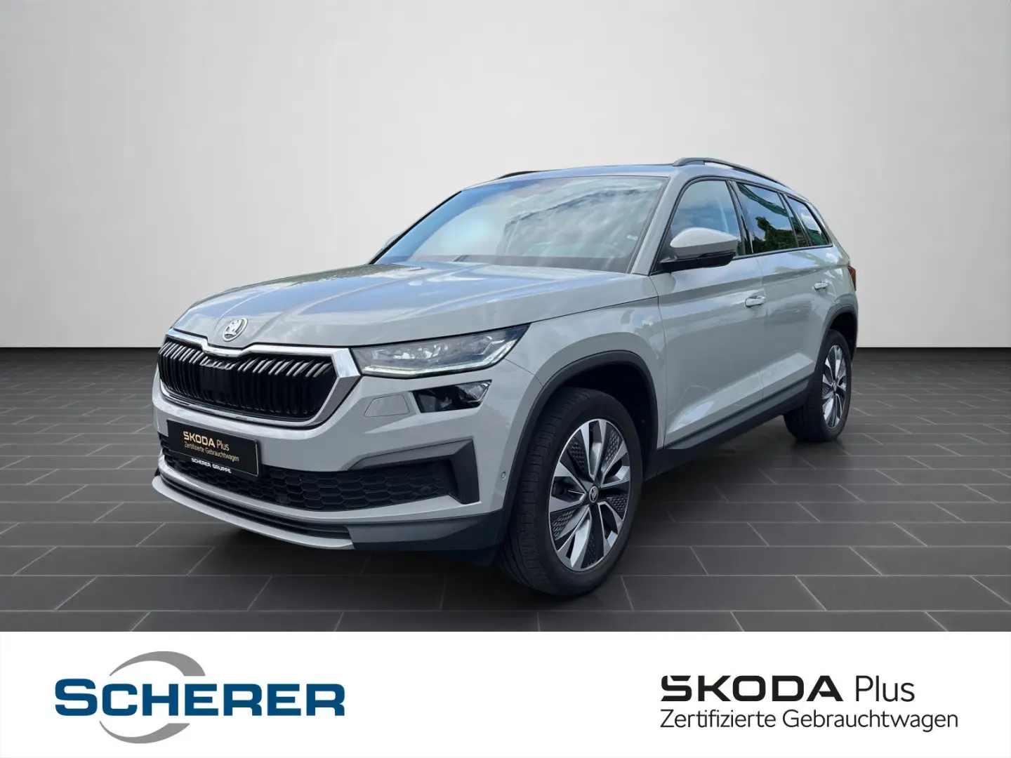 Kodiaq Ambition 2,0 TDI DSG 4x4 NAVI AHK PANO ST