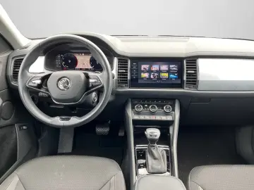 Kodiaq Ambition 2,0 TDI DSG 4x4 NAVI AHK PANO ST