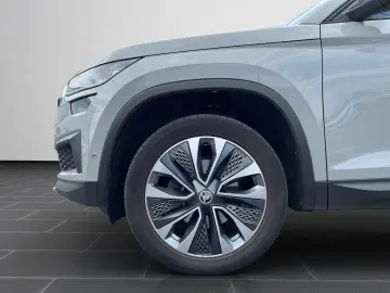 Kodiaq Ambition 2,0 TDI DSG 4x4 NAVI AHK PANO ST
