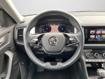 Kodiaq Ambition 2,0 TDI DSG 4x4 NAVI AHK PANO ST