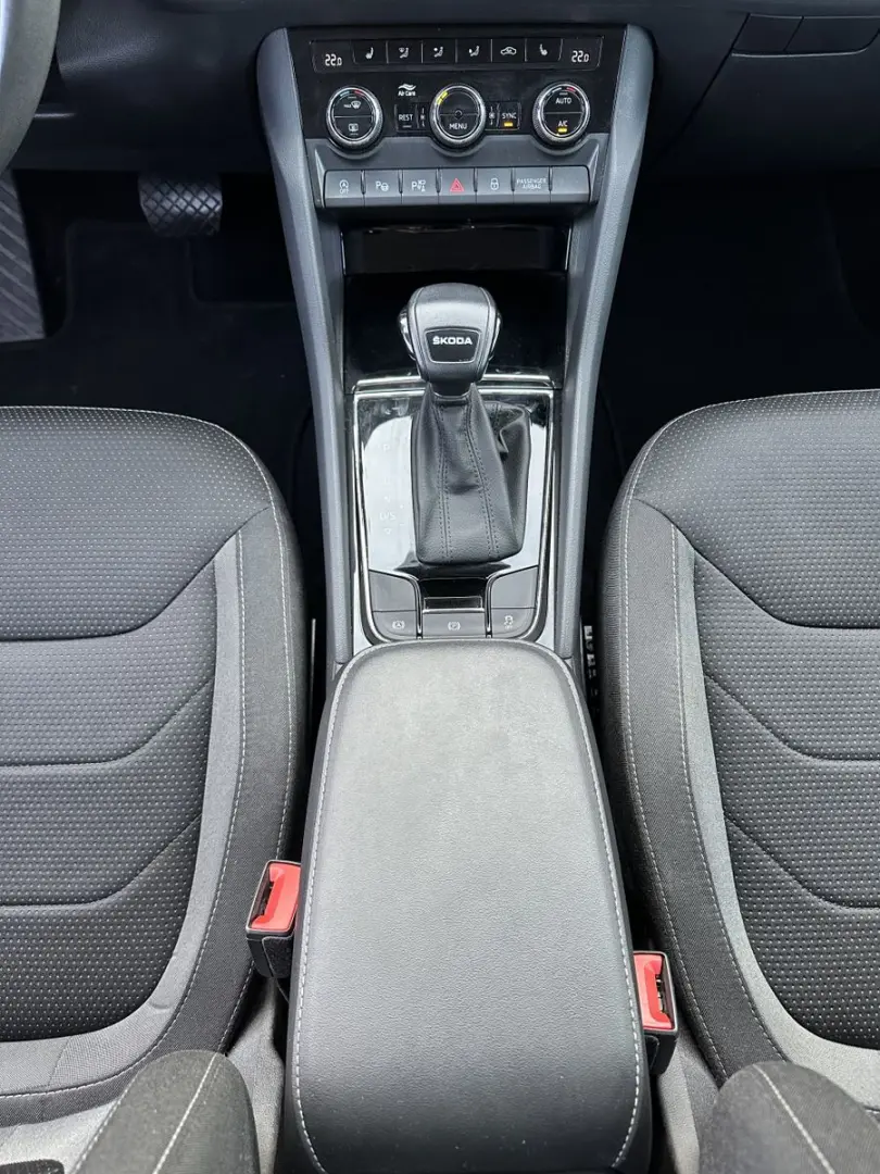 Kodiaq 2.0 TDI DSG Tour NAV+LED+360°+AHK+CARPLAY