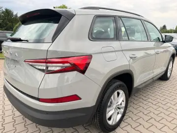 Kodiaq 2.0TDI Ambition AHK 7-Sitze LED Alu 17´