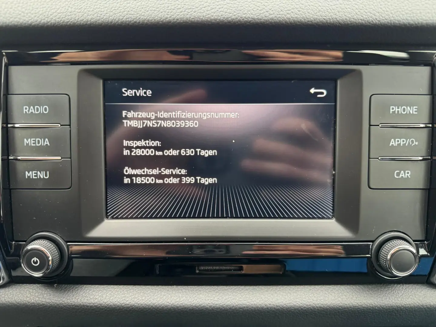 Kodiaq 2.0TDI Ambition AHK 7-Sitze LED Alu 17´