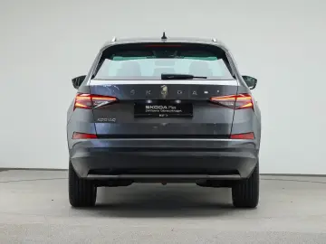 Kodiaq 1.5 TSI DSG TOUR*CANTON*STHZG*MATRIX*PDC*