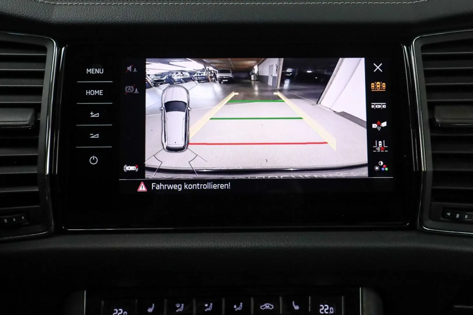 Kodiaq 1.5 TSI DSG TOUR*CANTON*STHZG*MATRIX*PDC*