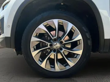 Kodiaq 2.0 TDI DSG Clever ACC*NAVI*PANO Klima