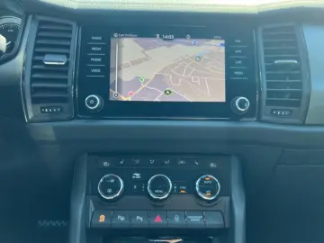 Kodiaq 2.0 TDI DSG Clever ACC*NAVI*PANO Klima