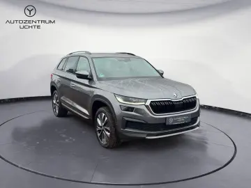 Kodiaq Tour ACC SIDE KAMERA NAVI LED APP
