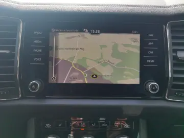 Kodiaq 1.5 TSI DSG Tour  Navi LED Kamera PDC LM 