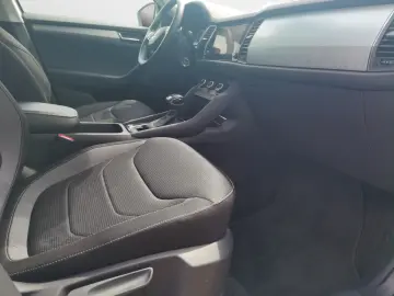 Kodiaq 1.5 TSI DSG Tour  Navi LED Kamera PDC LM 
