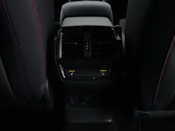 KODIAQ RS 2.0TSI DSG 4X4 ACC-TEMPOMAT+MATRIXuvm