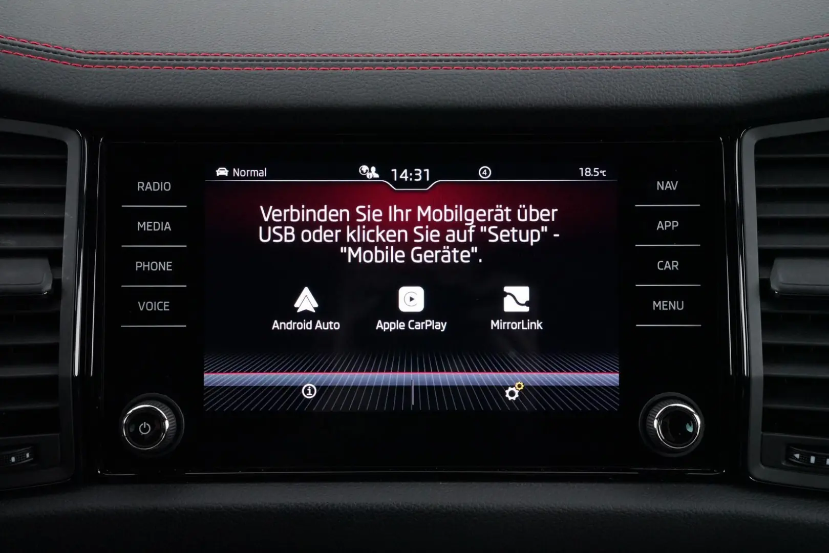 KODIAQ RS 2.0TSI DSG 4X4 ACC-TEMPOMAT+MATRIXuvm