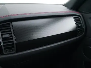 KODIAQ RS 2.0TSI DSG 4X4 ACC-TEMPOMAT+MATRIXuvm