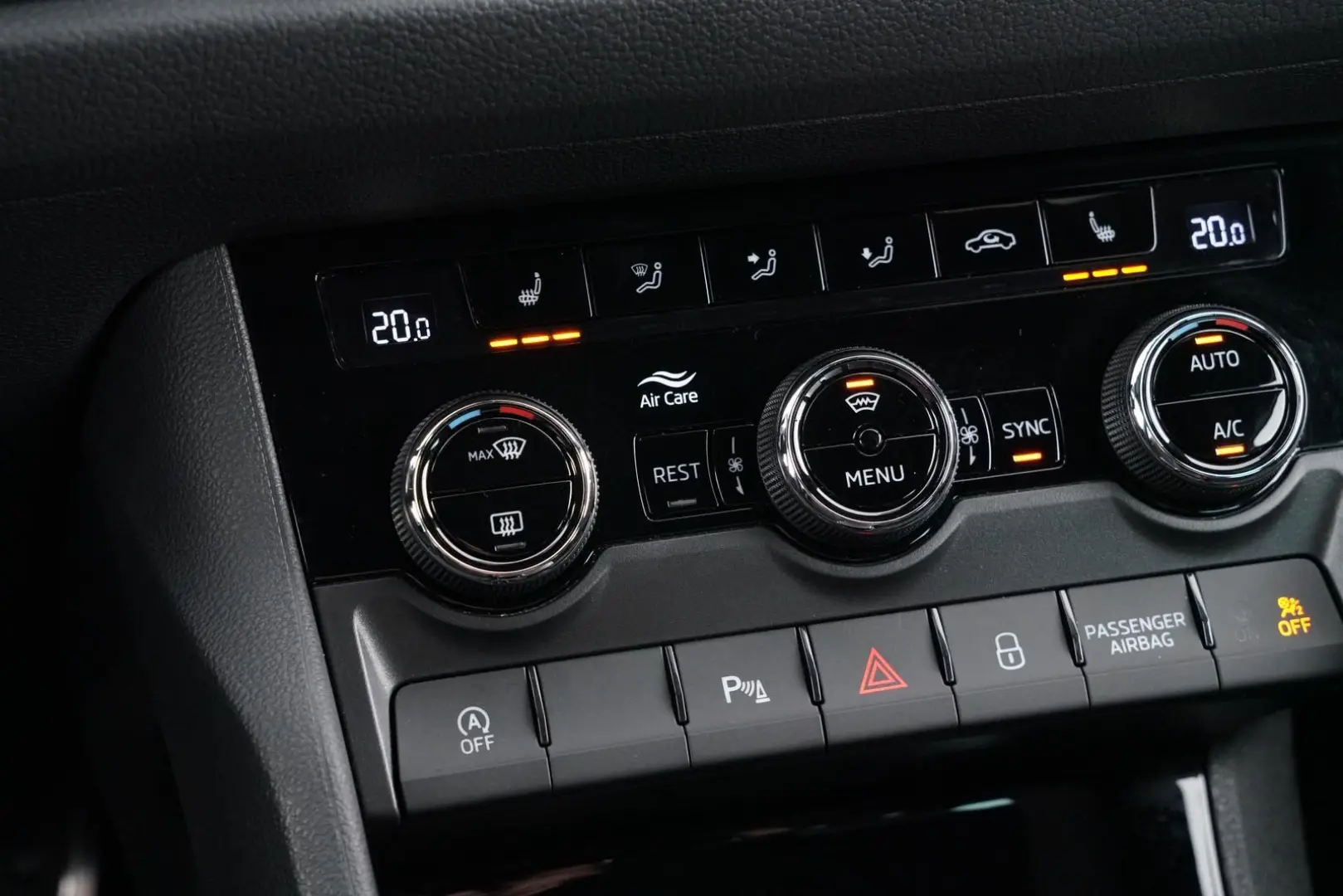 KODIAQ RS 2.0TSI DSG 4X4 ACC-TEMPOMAT+MATRIXuvm