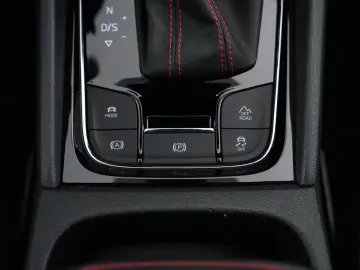KODIAQ RS 2.0TSI DSG 4X4 ACC-TEMPOMAT+MATRIXuvm