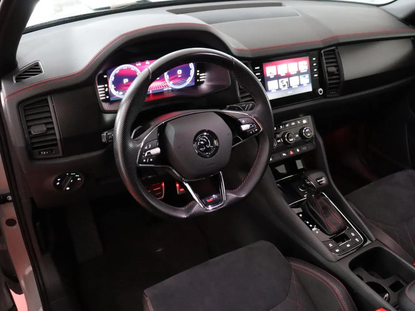 Kodiaq Skoda Kodiaq RS 2.0TSI DSG 4x4 475,-ohne
