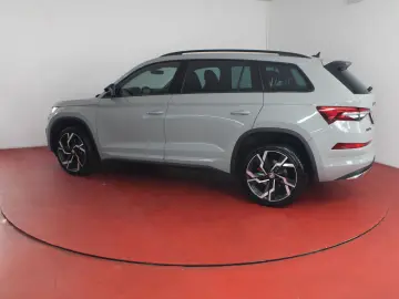 Kodiaq Skoda Kodiaq RS 2.0TSI DSG 4x4 475,-ohne