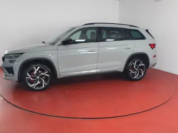 Kodiaq Skoda Kodiaq RS 2.0TSI DSG 4x4 475,-ohne
