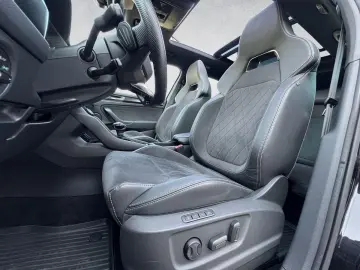 Kodiaq Sportline 4x4 7Sitze Matrix Pano AHK STHZ