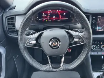 Kodiaq Sportline 4x4 7Sitze Matrix Pano AHK STHZ