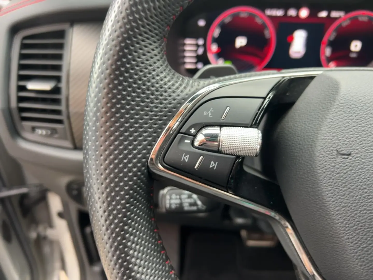 Kodiaq RS 2.0 TSI DSG 4x4  PANO/STANDHZG./LED