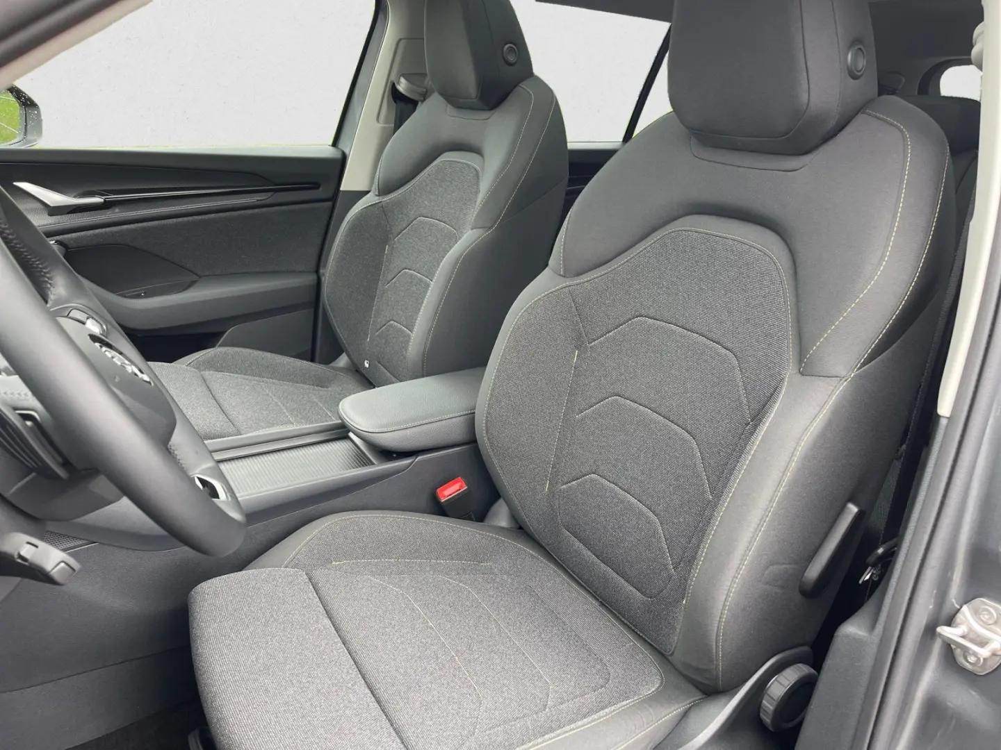 Kodiaq Selection 4x4 TDI DSG|7-S|PANO|AHK|5J-GAR