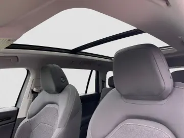 Kodiaq Selection 4x4 TDI DSG|7-S|PANO|AHK|5J-GAR