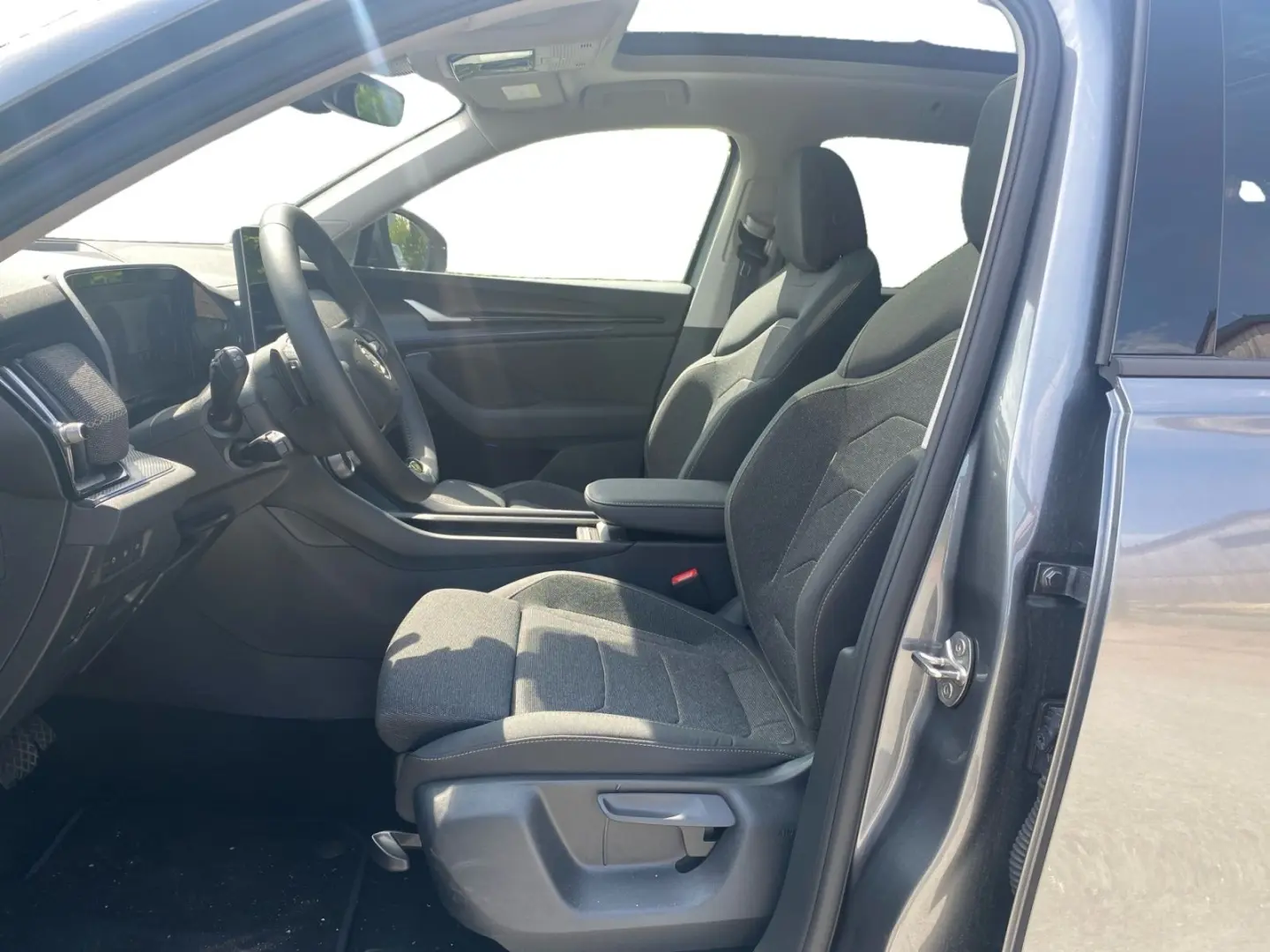 Kodiaq Selection 2,0 TDI DSG 4x4 Navi+Pano+AHK
