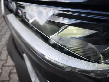 Kodiaq 1.5 TSI Selection PANO,AHK,KAM,7-Sitzer