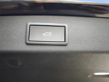 Kodiaq 1.5 TSI Selection PANO,AHK,KAM,7-Sitzer