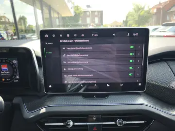 Kodiaq 1.5 TSI Selection PANO,AHK,KAM,7-Sitzer