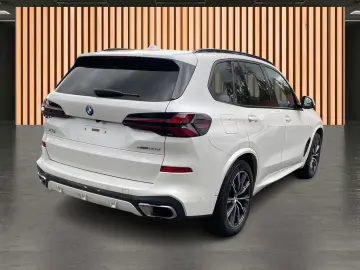 X5 xDrive 30d M Sport*UPE 114.000€*SkyLounge