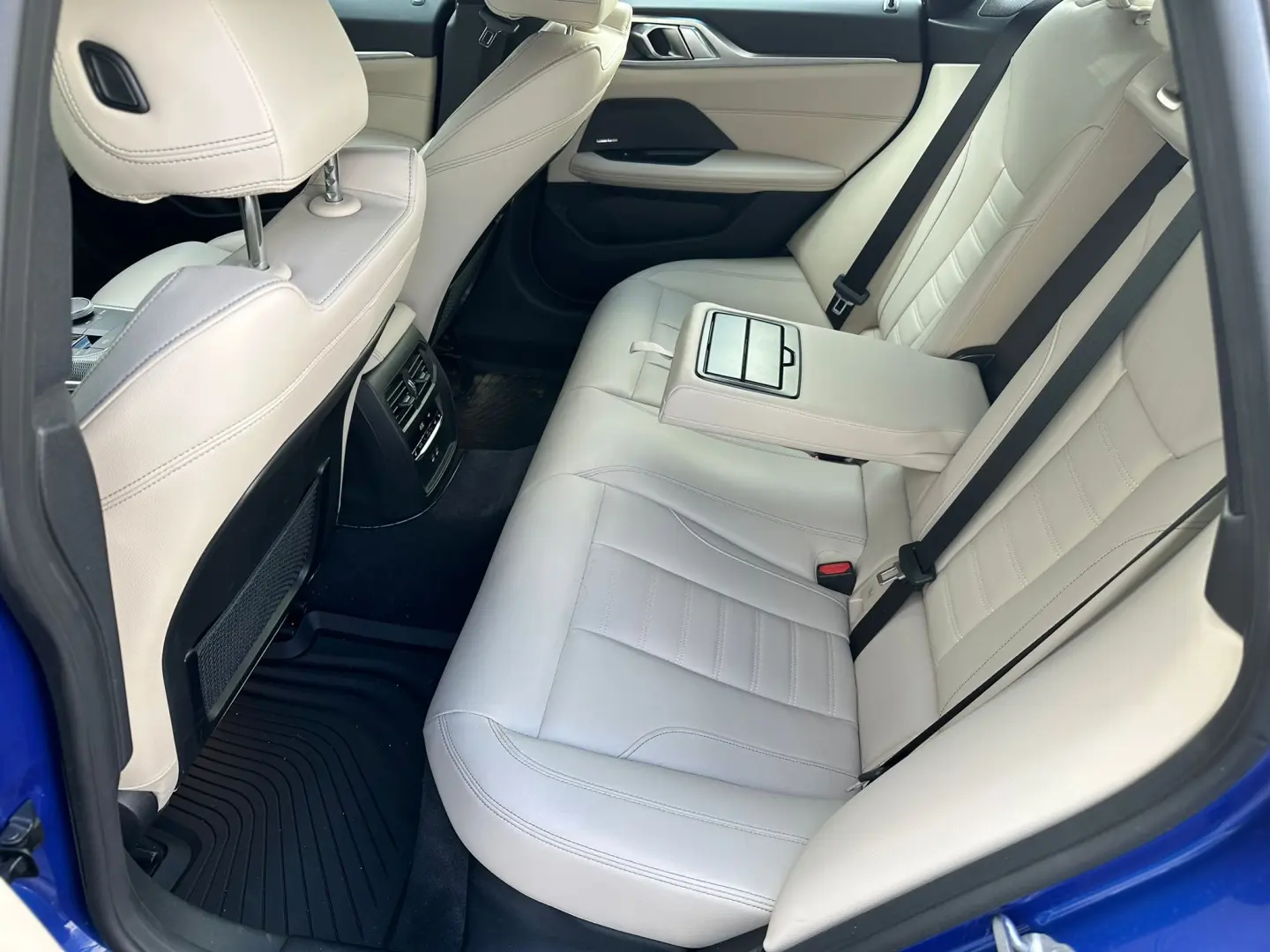 BMW Seria 4 M440i xDrive Gran Coupe