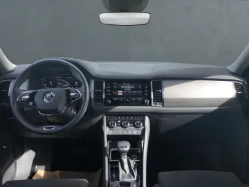 Kodiaq STYLE 2.0 TDI DSG 4x4 AHK+NAVI+MATRIX+ACC