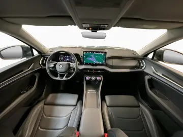 Kodiaq Selection+DSG+SUITE-Black+AHK