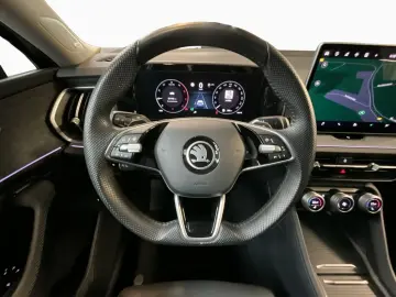 Kodiaq Selection+DSG+SUITE-Black+AHK