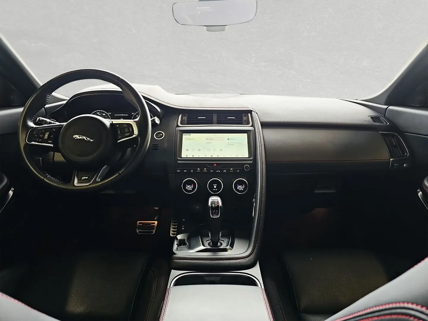 E-Pace D180 AWD Chequered Flag