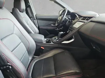 E-Pace D180 AWD Chequered Flag