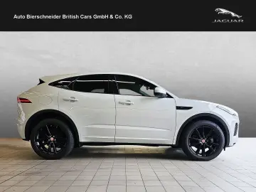 E-Pace D180 AWD Chequered Flag