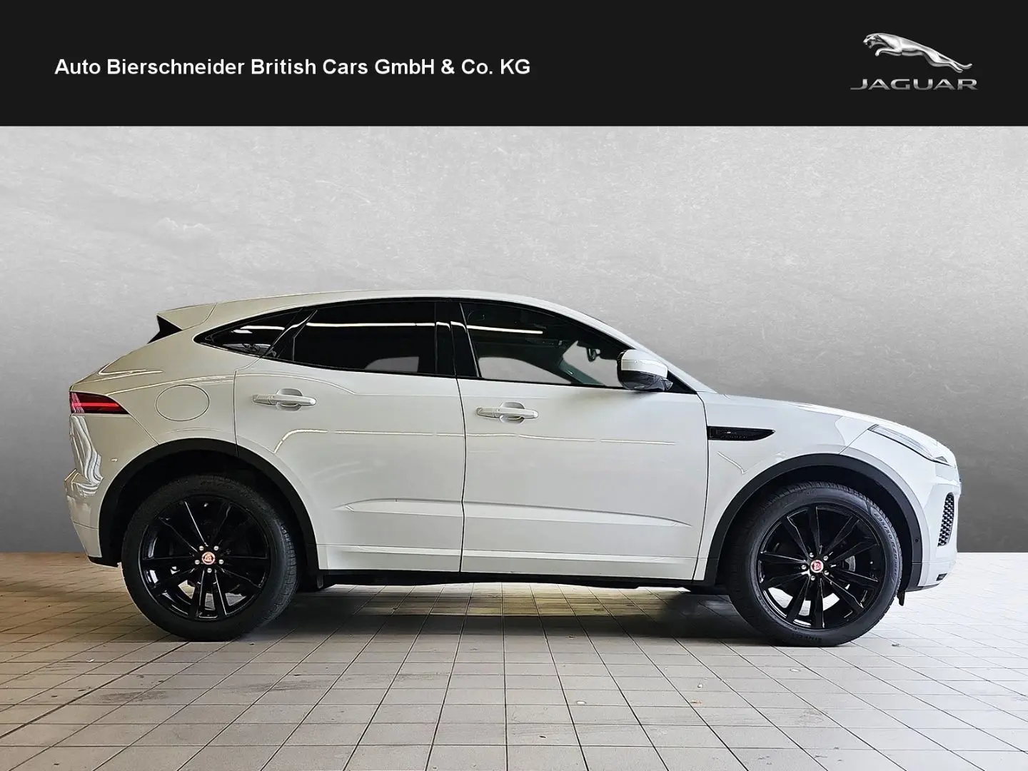 E-Pace D180 AWD Chequered Flag