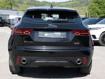 E-Pace D150 AWD R-Dynamic SE KAMERA ACC LED AHK