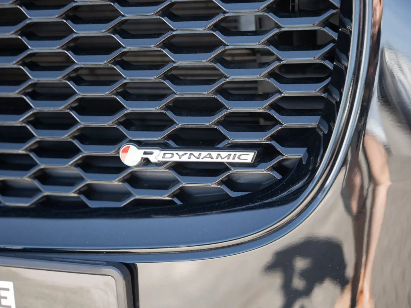 E-Pace D150 AWD R-Dynamic SE KAMERA ACC LED AHK